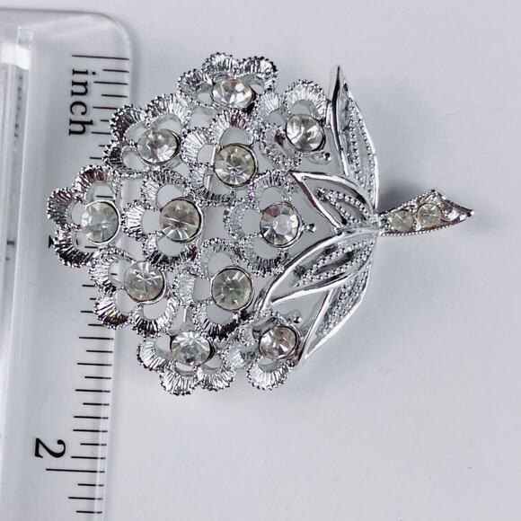 VTG Signed Sarah Coventry Mid Century Rhinestone Flower Brooch Silver Tone - Picture 7 of 9
